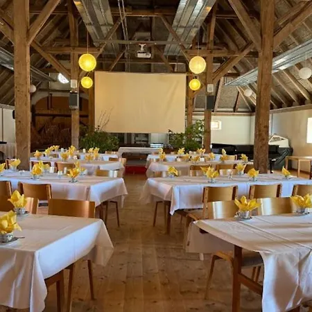 Bed & Breakfast Skaerum Molle *